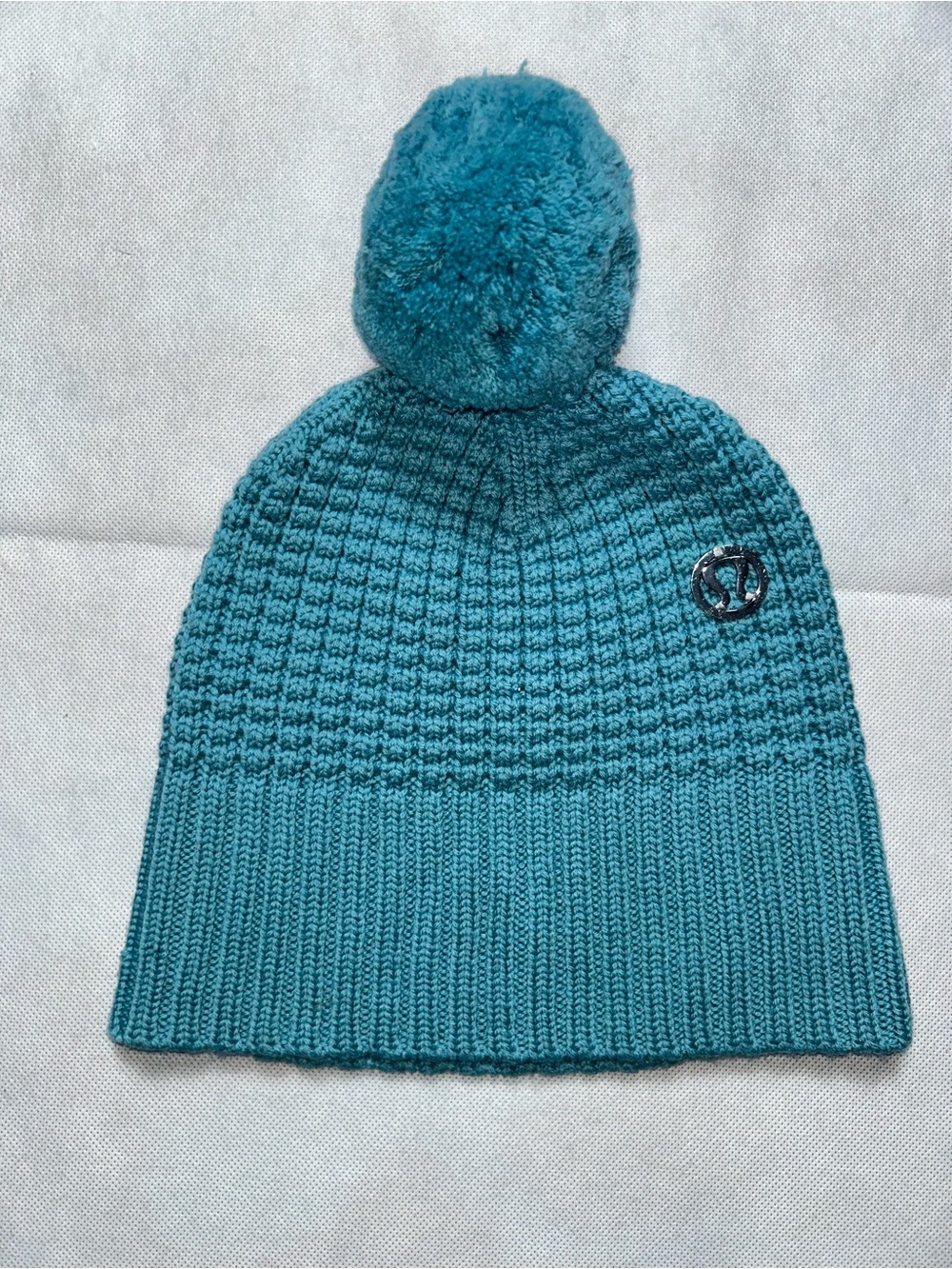 Lululemon teal wool Pom Pom knit hat OS